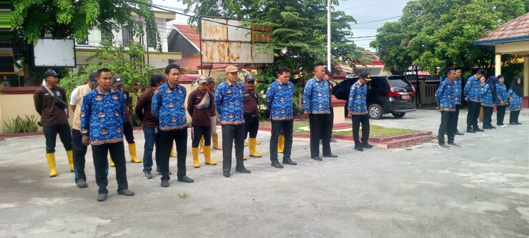 apel-pagi-dan-peringatan-hari-pahlawan-tahun-2025-kecamatan-tirtayasa